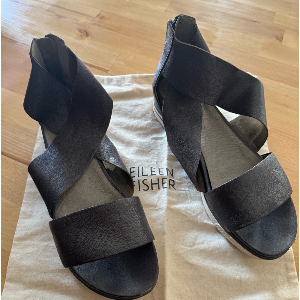 Eileen Fisher sport tumbled leather sneaker sandal size 7 silver grey